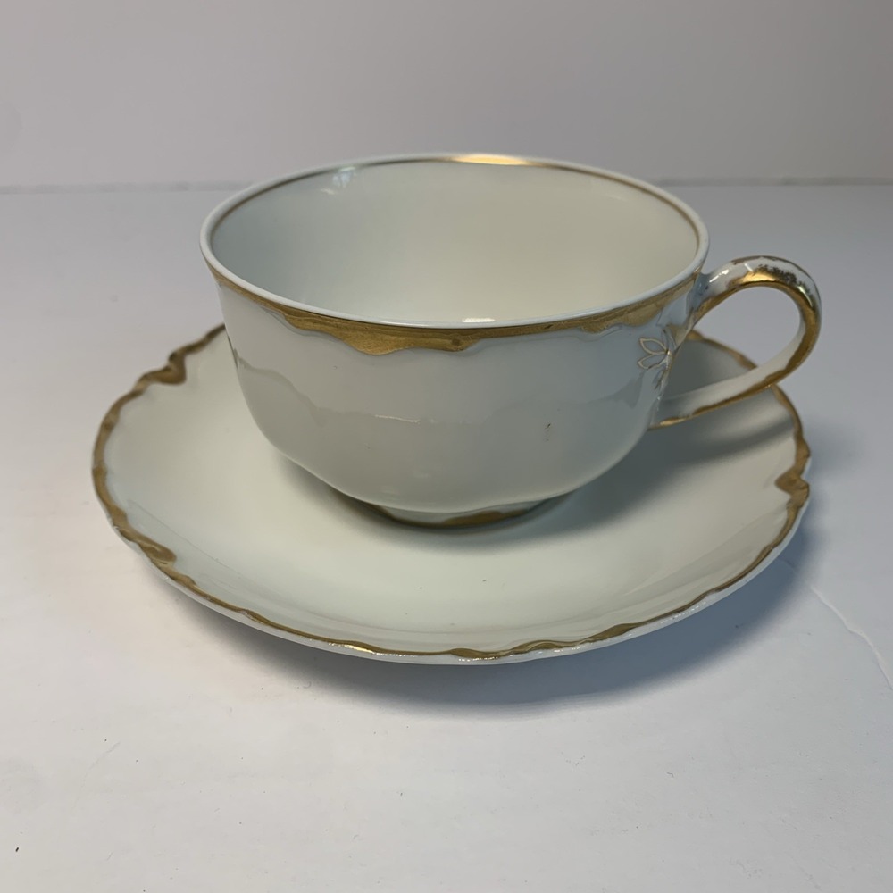 Haviland Limoges‎ France Tea Cup Saucer Set White Gold Encrusted Scalloped Edge
